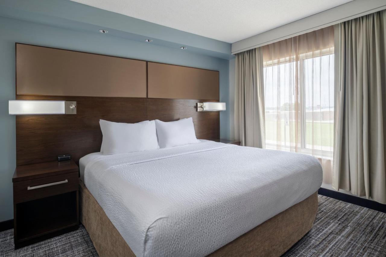 Residence Inn By Marriott Bloomington Extérieur photo