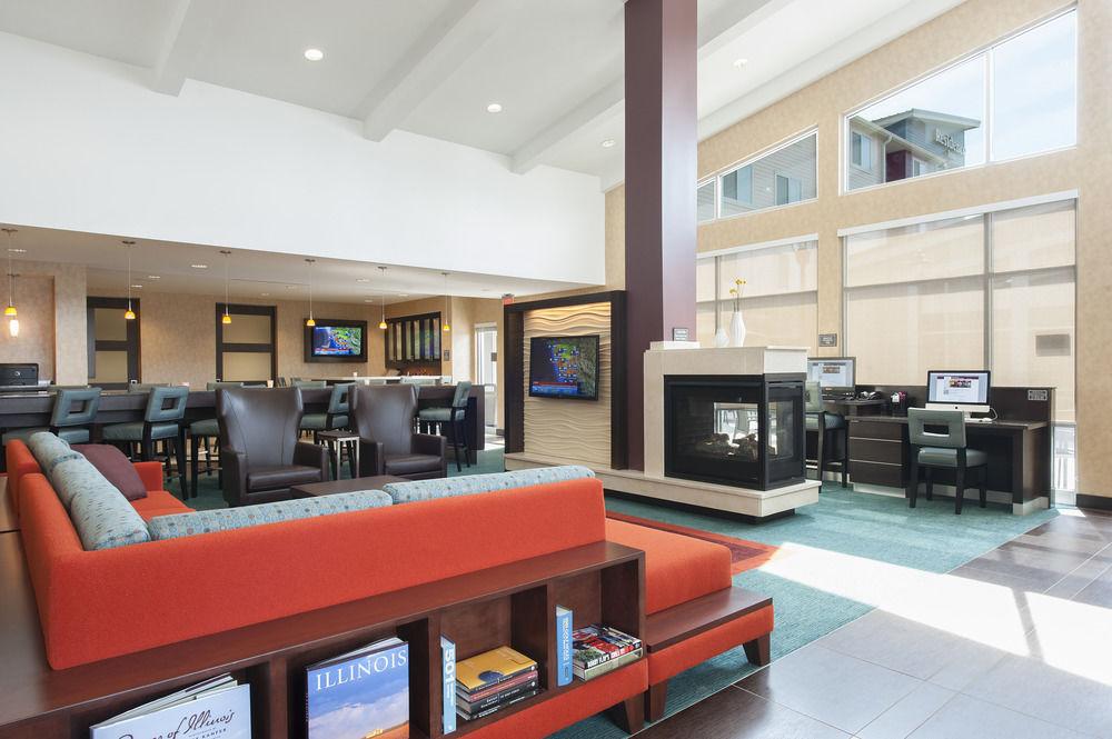Residence Inn By Marriott Bloomington Extérieur photo
