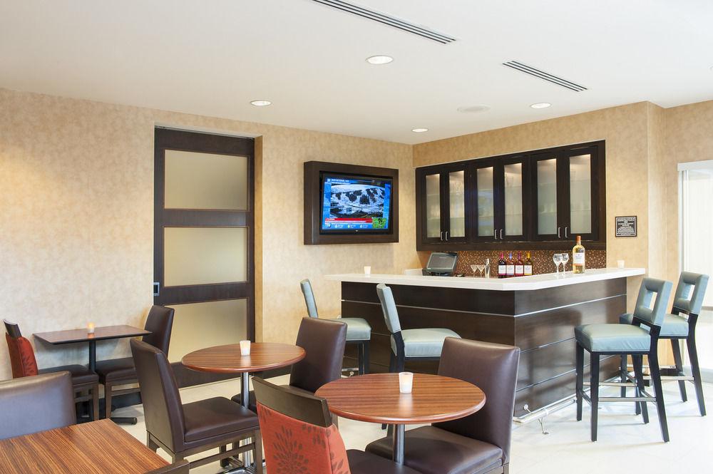 Residence Inn By Marriott Bloomington Extérieur photo